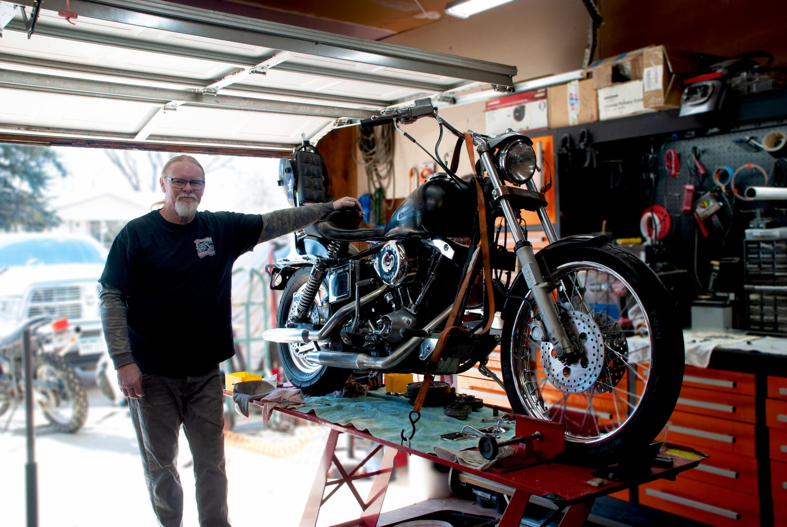 PSD edit more blur DSC_0287 nuts and bolts